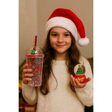 Kesene Trend Yeniyıl Yılbaşı 2'li Hediye Seti Noel Geyikli Pipetli Suluk Çam Ağacı Temalı Işıklı Kar Küresi