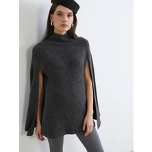 LC Waikiki Lcw Vision Antrasit Yarım Balıkçı Yaka Kolları Yırtmaçlı Kadın Kazak