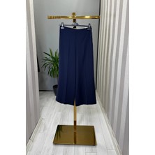 Sentez Arkası Lastikli Kısa Geniş Paça Pantolon Lacivert 5386