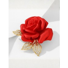 Punky Store Taş Işlemeli Kırmızı Gül Broş – Altın Renk Yapraklı Zarif Kadın Aksesuar