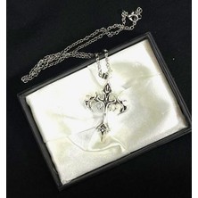 Dükkan Design Tribal Haç Kolye