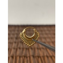 Aida Jewelss 316 L Cerrahi Çelik  Mod V 8mm Altın Kilitli Halka Küpe