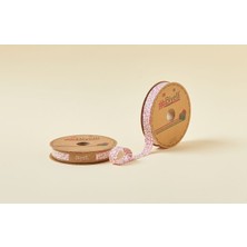 SHC4200 Biye Çiçekli Katlı A02 Pembe 2 cm 25 Metre %65 %35 Polyester