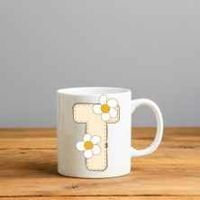 Finka Dekor Papatya T Harfi Tasarımlı-Kişiye Özel Seramik Kupa