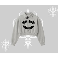 Beyaz Crop Yarım Fermuarlı Sweatshirt Vampir Dış