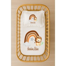 Moda Lime Isimli Bebek Nevresim Takımı 70X120 Kahverengi Gökkuşağı ve Aslan Tasarım Fırfırlı Dolgulu Yastıklı