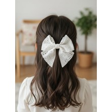 Toka Delisi El Yapımı Beyaz Fisto Çocuklar Için Kelebek Fiyonklu Toka Davet Balo Özel Gün Pens Toka