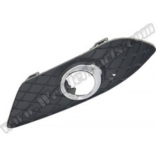 Rose Mercedes W204  Tampon Izgarası Ön Sol; Kapalı Sis Far Çerçeveli - 2011-13 M N2048803824