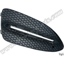 Rose Mercedes W246  Tampon Izgarası Ön Sol; Kapalı - 2015-18 M A2468852722