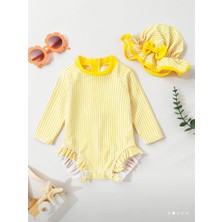 RosabelleMare Kız Bebek Sarı Çizgili Uzun Kollu Mayo Body, Fırfır Detaylı Tasarım ve Şapka Seti