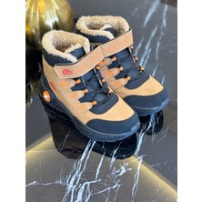 Riox Outdoor Çocuk Kışlık Bot – Kürklü Içi Yumuşak, Cırt Cırtlı ve Bağcıklı, Soğuk Hava Dayanımlı, Kaymaz Kalın Taban, Günlük ve Outdoor Kullanım, Lacivert-Taba