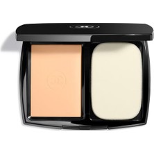 Chanel Natural Look Foundation Covering Skin Blemishes-Ultra Le Teınt Compact B3
