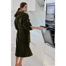 Wellsoft Peluş Ekstra Yumuşak Cep Detaylı  Kapüşonlu Uzun Sabahlık