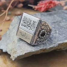Takılingo 925 Ayar Gümüş Kelime-I Tevhid ve Hasbiyallah Yazılı Kalem Işlemeli Erkek Yüzük