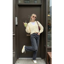 Nahide Kadın Oversize Düğmeli Örgü Hırka