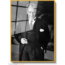 Tablonhazır Dikey Çerçeveli Cam Klasik Takim Elbesili Ataturk Modern Ev Dekoru Duvar Sanatı Ev Ofis Tablosu