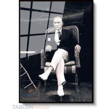 Tablonhazır Dikey Çerçeveli Cam Siyah Beyaz Ataturk Kahve Icerken Modern Ev Dekoru Duvar Sanatı Ev Ofis Tablosu