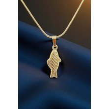 Balık Figürlü Altın Kolye – Deniz Esintili, Minimal ve Zarif Tasarım