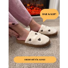 Ayşa Kadın Sessiz Taban Yumuşak ve Hafif Ayıcık Desenli Peluş Ev Terliği