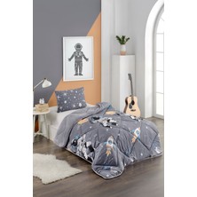 Ely Parker Renkli Desenli Tek Kişilik Yorgan Peluş Çift Taraflı Yastık Kılıflı (Çarşafsız) Astronot Erkek Çocuk