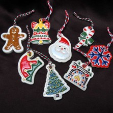 Özel Birşey Seramik Yılbaşı Süsleri – Ikonik Yeni Yıl Serisi Set2 - El Yapımı