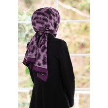 Vissona Lüks Medine Ipeği Leopar Desenli Gül Kurusu  Renkli 75X195 Kırışmaz Şal Moss Krep Dikiş Tipi Italyan Dikişli