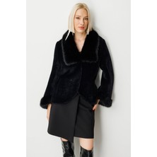 Ekol Kadın Yakası Kürklü Peluş Mont 6027 Siyah