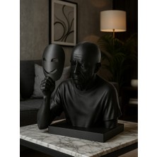 Linova Maskesini Çıkartmış Adam Heykel Biblo Dekoratif Obje