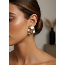 Toka Delisi Kadın Trend El Yapımı Gold Sallantılı Küpe