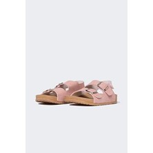 DeFacto Kız Çocuk Cırt Cırtlı Düz Taban Sandalet Poliüretan Malzemeden Rahat ve Şık Tasarım