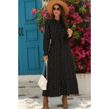 Arben Boutique Kadın Uzun Kollu Yakası Bağcıklı Uzun Puantiyeli Krep Maxi Elbise