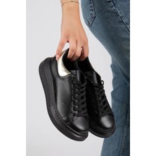 Erceka Günlük Sneaker Kadın Spor Ayakkabı Bağcıklı Siyah Beyaz Kaydırmaz Taban