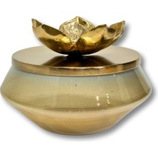 Lara Decor Lotus Çiçekli Kapaklı Küp