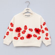 Wanex Kız Çocuk Çiçek Aplikeli Uzun Kollu Sweatshirt – Vanilya Renk (4–9 Yaş)