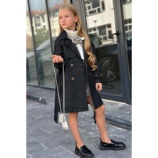 Riccotarz Kız Çocuk Yakası Fırfır ve Inci Detaylı Ekose Elbise New Düğme ve Kemer Detaylı Siyah Trençkot