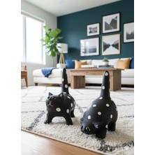 İki Cadı Tasarım Modern Tombul Kedi 2'li Biblo Seti, Polyester Ev Dekor Ürünü - 29CM x 24CM