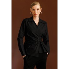 Ekol Kadın Kruvaze Yaka Önü Tokalı Bluz 3047 Siyah