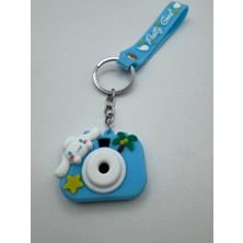 Herşey Nota Mavi Silikon Kamera Tasarımlı Kuromi Karakter Figürlü Anahtarlık – Pretty Good Askılı