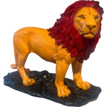 İki Cadı Tasarım Aslan Dekoratif Sarı Kırmızı Polyester Obje