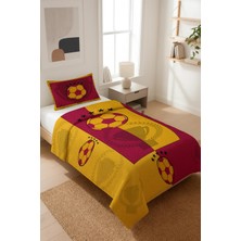 Dolce Mariee Futbol Temalı Kadife Kumaş Çocuk ve Genç Yatak Örtüsü Seti (2 Parça) TKY0036