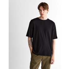 Gant Erkek Siyah Relaxed Fit Bisiklet Yaka Logolu T-Shirt