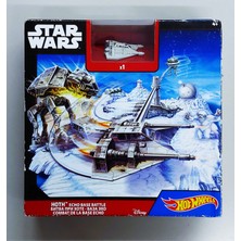 2015 Hot Wheels x Star Wars Hoth Echo Base Battle Diorama Seti