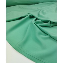 Kumaş Parça Yeşil Renkte Ince Krep Kumaş En: 150 cm