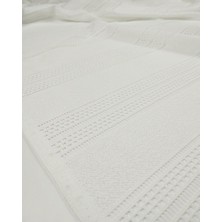 Kumaş Parça Beyaz Renkte Dantel (En 125 cm x Boy 180 Cm)