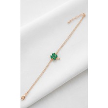 Çekirdek Jewelry 925 Ayar Altın Kalplı Taşlı Yonca Bileklik
