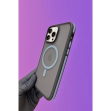 Tepex Iphone 14 Promax Modeliyle Uyumlu Yan Tarafları Çizgli Korumalı Şık ve Tarz Kılıf.