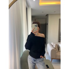 Butik Kadın Kayık Yaka Asimetrik Omuz Detaylı Uzun Kollu Basic Bluz