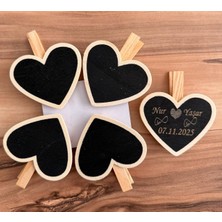 MYK Hediye ve Sanat Atölyesi Mandallı Ahşap Kara Tahta 4’lü Paket – 7x7 cm Silinebilir Mini Notluk | Lazer Baskı Seçenekli Dekoratif Tahta