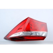 TR Cn Sağ Stop Dış Toyota Corolla 2013-2016 Uyumlu 8155102970