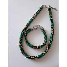 El Yapımı Yeşil Yılan Aparatlı Boncuk Takım, Şık ve Benzersiz Tasarım